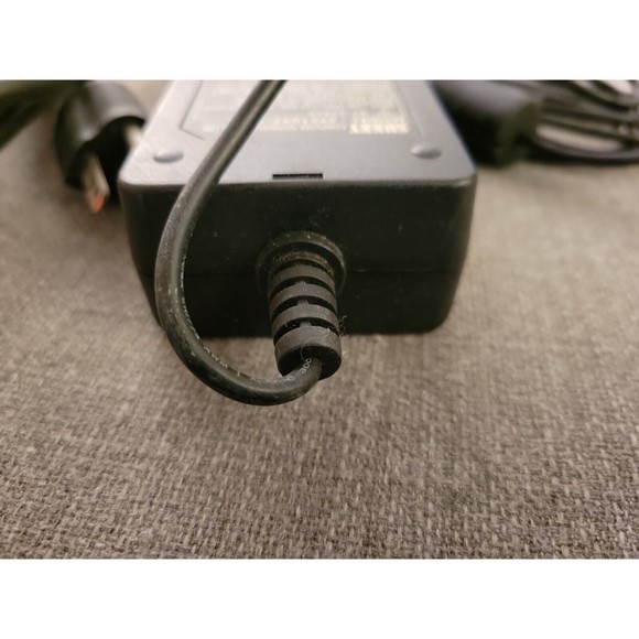 SUNNY Genuine SYS1097-4812 (91-57852) 12VDC AC Adapter Power Supply - Picture 7 of 9